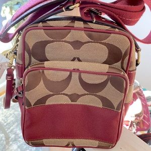 Coach Khaki & Crimson Sig stripe camera bag